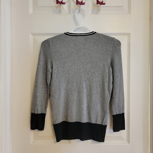 5/$20 Black white striped crewneck button front knit cardigan sweater Jacob XS - Picture 7 of 8